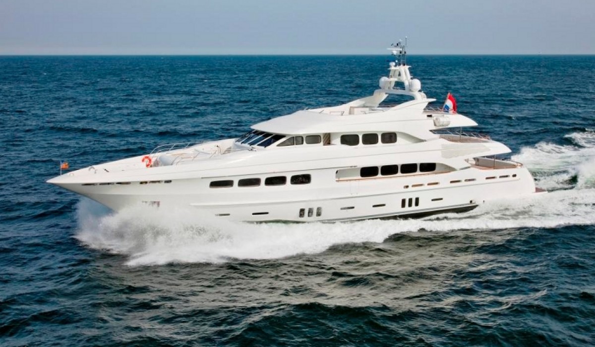 LATITUDE Yacht Charter Details, Acico Yachts CHARTERWORLD Luxury